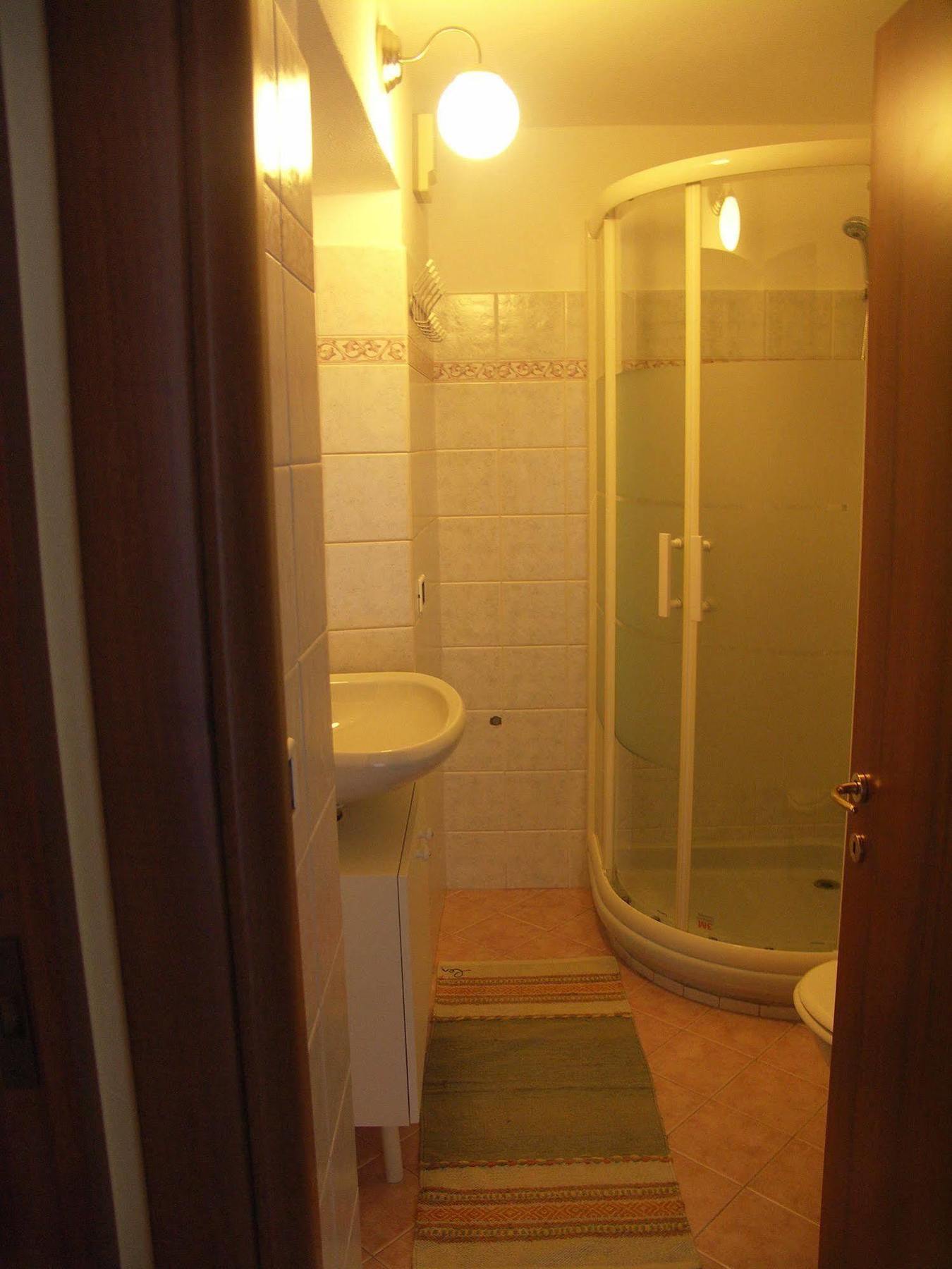 مبيت وإفطار Brissago-Valtravaglia La Casa Del Borgo المظهر الخارجي الصورة